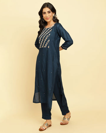 varanga women blue embroidered straight kurta paired with tonal bottom and dupatta